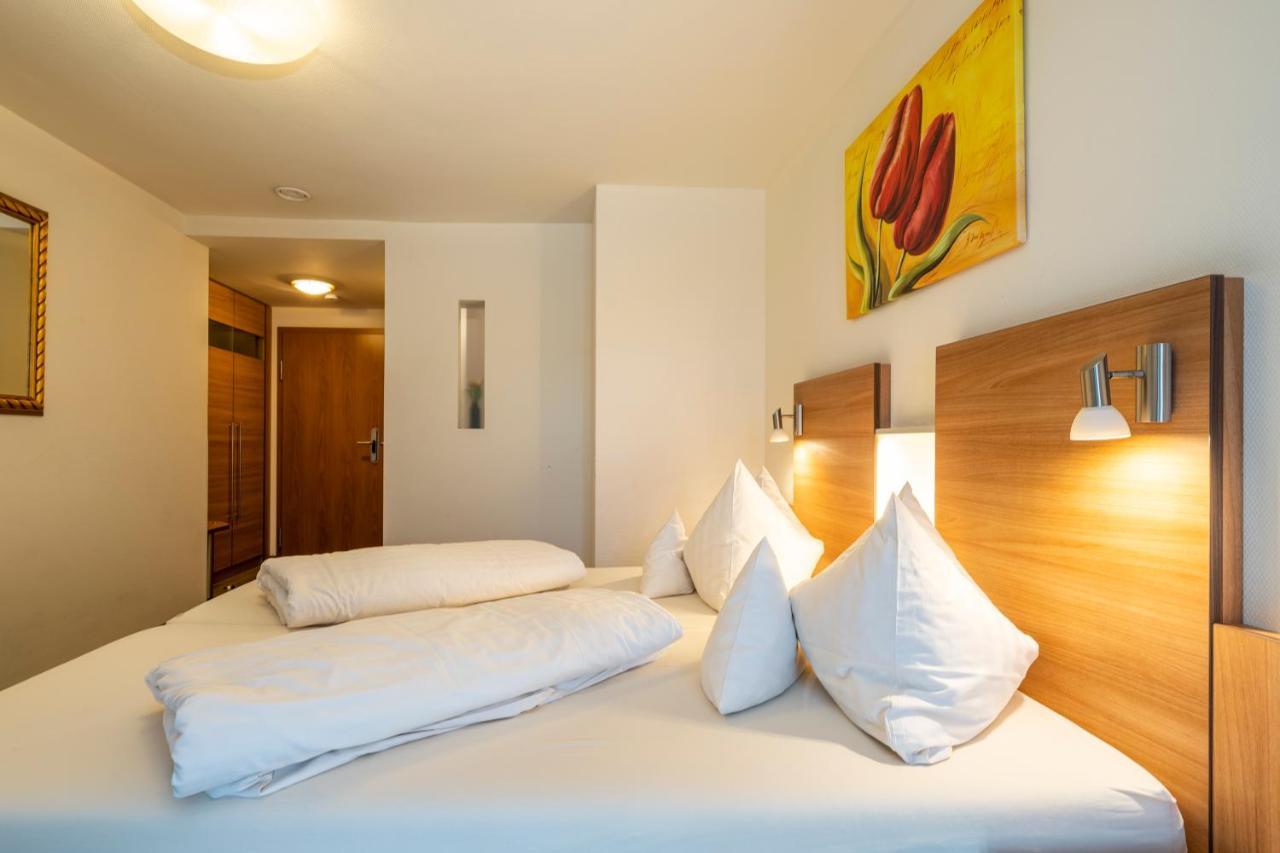 Hotel Hagnauer Hof Buitenkant foto